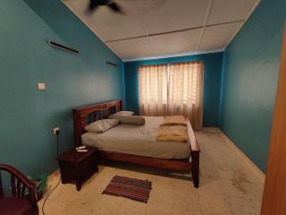 Muhibbah Guest House 3 , Seremban - 4