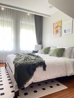Nueng Rana 113 Unique House in Chinatown 3BR 2BA - - 4
