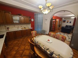 My Apartments Rruga Bogdaneve - Tirana - 8