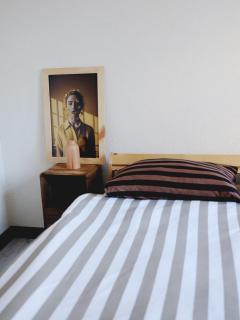 Stylish Peaceful Central Apartment - 2