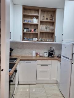 Modern & Homely 1BDR Suite - 4