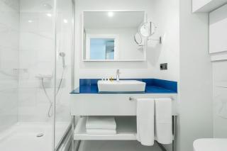 BeachFront Panoramic Apartments - Batumi - 1