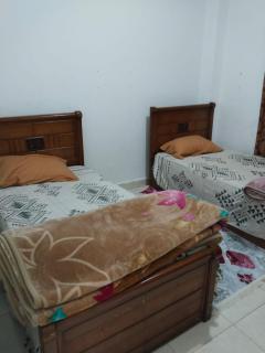 شقه مفروشه للايجار ارضي بجاردن جاردينيا سيتى زهراء مدينه نصر - Le Caire - 8