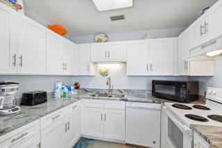 Phoenix IV Condos - Orange Beach - 2
