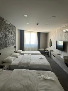 CALİ ROYAL OTELs - - 5