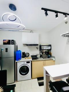 Spacious 3BR 42 sqm Washer Netflix 500Mbps 15pax - 7