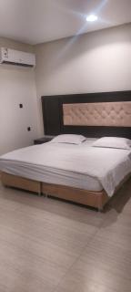 الكروان للشقق المخدومة - 0