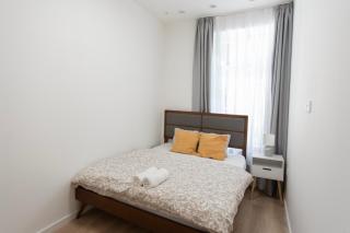 Artsy Central Elizabeth Boulevard Suites - 9