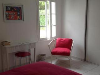 Maison Calme avec Jardin Clos, 4 Couchages, Proche Plage et Centre Ville, Parking Privé - FR-1-224B-7 - Noirmoutier-en-l'lle - 3