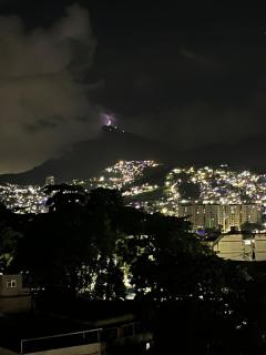 Apartamento com localização privilegiada, com vista para o Cristo e sambódromo - Rio de Janeiro - 3
