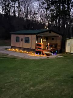 Country Cottage Love Nest Lake Cumberland - 0