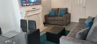 Spacious home for groups of friends, family and work colleagues, external CCTV installed for guests peace of mind - 3