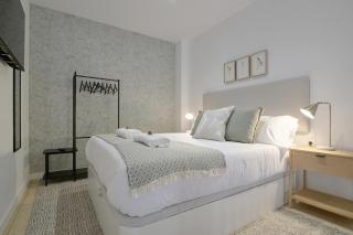 Romantic Suite Roig Arena N2 by Virkin Suites - Valencia - 6