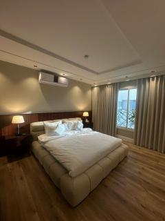 Luxury Apartment with a Boulevard View - Self Entry - Riad - 9