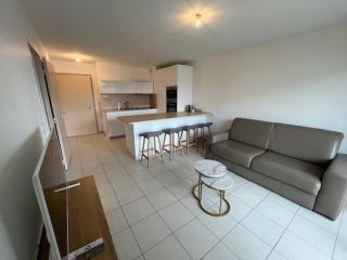 Les Ombrelles 4203 - Miramas - 1