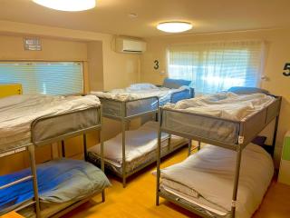 駐車場あり男女混合ドミトリールーム出会いがある自然豊かな宿地域最安値無人チェックイン - Takamatsu - 6
