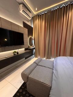 emerald - Lagos - 7