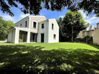 GARCHES, proche PARIS, Villa 10 personnes, quartier calme et cosy - Garches - 9
