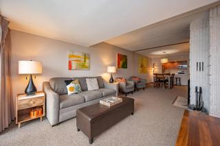 101B One Bedroom One Bath - Oakland - 0
