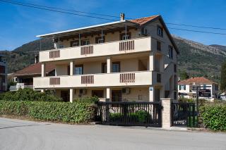 Apartments Ivo Bozinovic - Tivat - 7