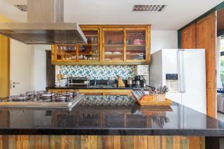 Casa moderna com piscina e área gourmet em Geribá - Búzios - 3