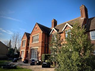 Willingham House - Willingham - 1