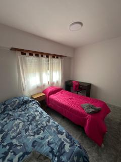 Casa grande, cómoda y luminosa con terraza, balcón y parrilla, hasta 6 huéspedes - Mar del Plata - 5