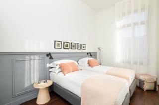 Apartment Moretta Square View Historical Center - Venice - 4