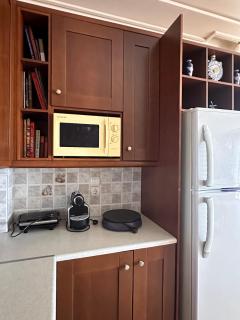 Spacious apartment with top view - Nea Makri - 8