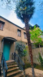 Long Tree Hostel - Comfy Mattress - Tbilisi - 2
