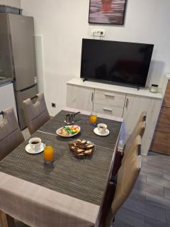 Apartment NEVA Split with free private parking space - Split - 8