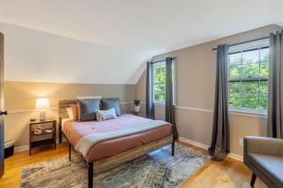 Comfy & cozy 4BR minutes to SU, Hospitals, & DT - 6
