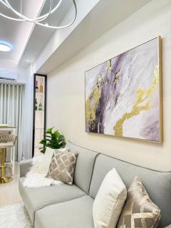 Eastovia Suites city center condo with pool at Fame - Manila - 9