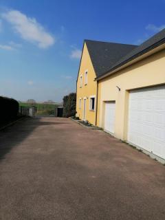 Le Havre Normand Villa piscine intérieure terrain de pétanque baby foot, ping pong, table de poker, billard, terrasse aménagée, jardin, proche plages du débarquement entre Caen et Bayeux - - 6