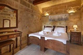 Rustic Farmhouse with Pool - 9