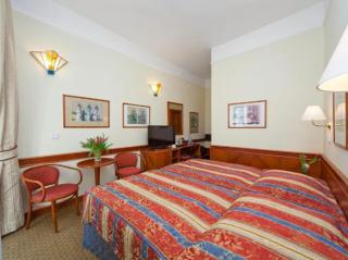 HOTEL 16 - Central Prague - 0