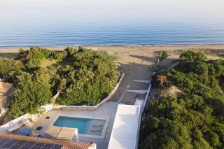 Cathrin Beachfront Villa - Plimmiri - 6