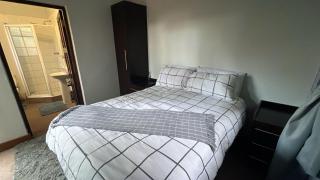 Selbourne Cottages - East London - 5