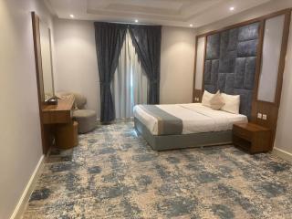 ملاذ فاخر للشقق المخدومة - طريق الدمام - 8