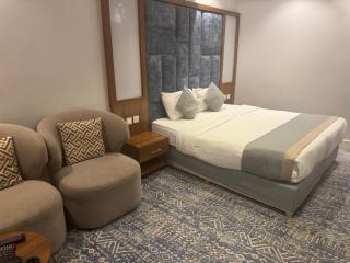 ملاذ فاخر للشقق المخدومة - طريق الدمام - 2