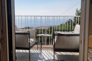 La Vista Penthouse Stunning View Private Balcony - 9