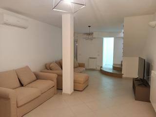 Luxury Beach House - 4