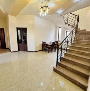 Garden Evn Airport Hotel - Erevan - 9