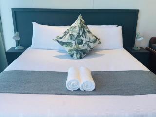 Umhlanga Ridge Sea View Studio Apartment - 1