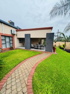 Dulelo Guest House Gaborone - Gaborone - 0
