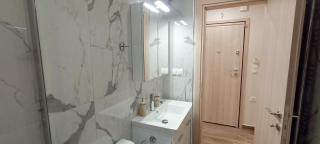 Victoria's Apartments - 3