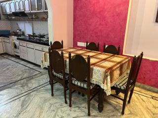 Luxurious Room in GT Villas - Jaipur - 8