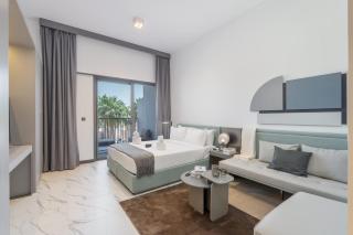 StayShort - Modern and Stunning Studio in MAG 910 MBR City - 3