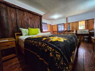 Rustic Cabin at Freshwater Creek Cabanas - 9