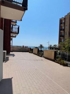 Appartamento con terrazzo vista mare - Marina di Andora - 0